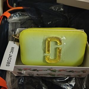 Marc Jacobs Yellow Crossbody Bag with Modern Design